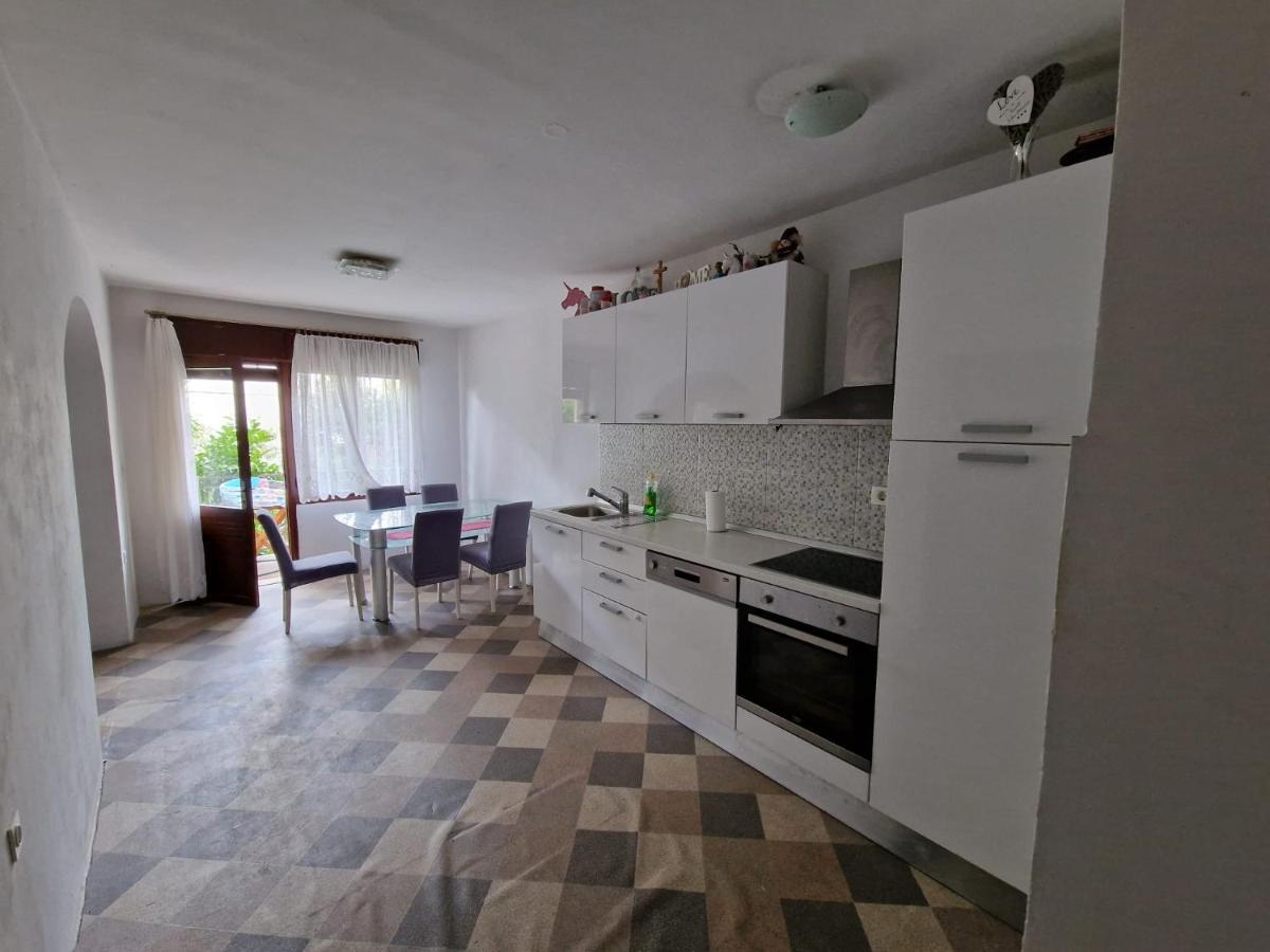 Eros Rooms Split Bagian luar foto
